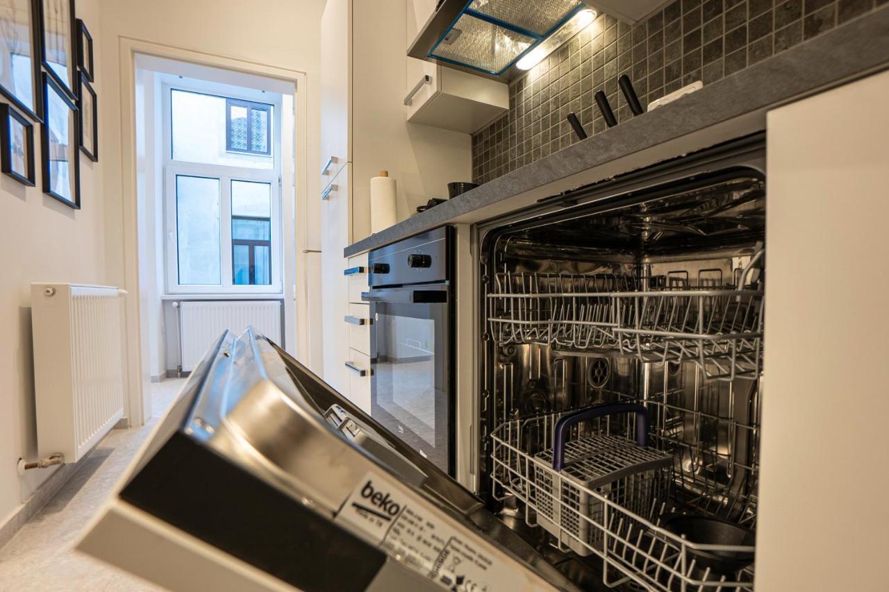 Experience Fresh Comfort In Our Brand-New Apartment In Vienna'S 17Th District Luaran gambar